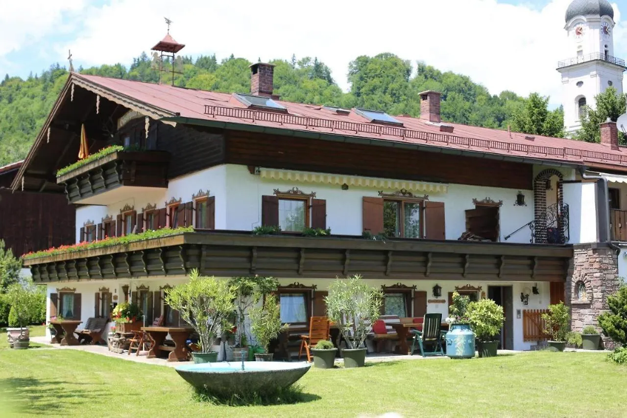 Gaestehaus Gerti Kiefersfelden 2*,